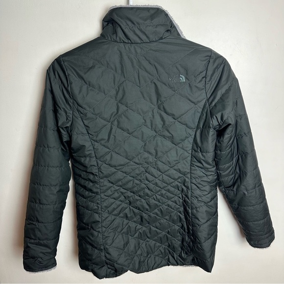 The North Face Reversible Fleece Puffer Jacket Women's size Medium Gray Black - Picture 6 of 11